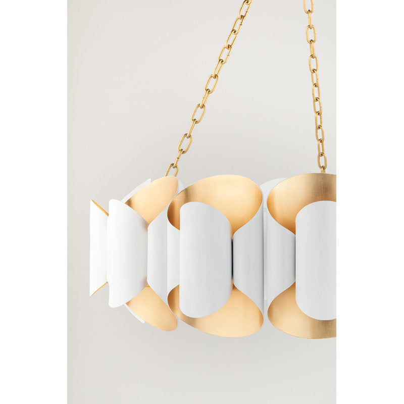 Bainks 12 Light Chandelier