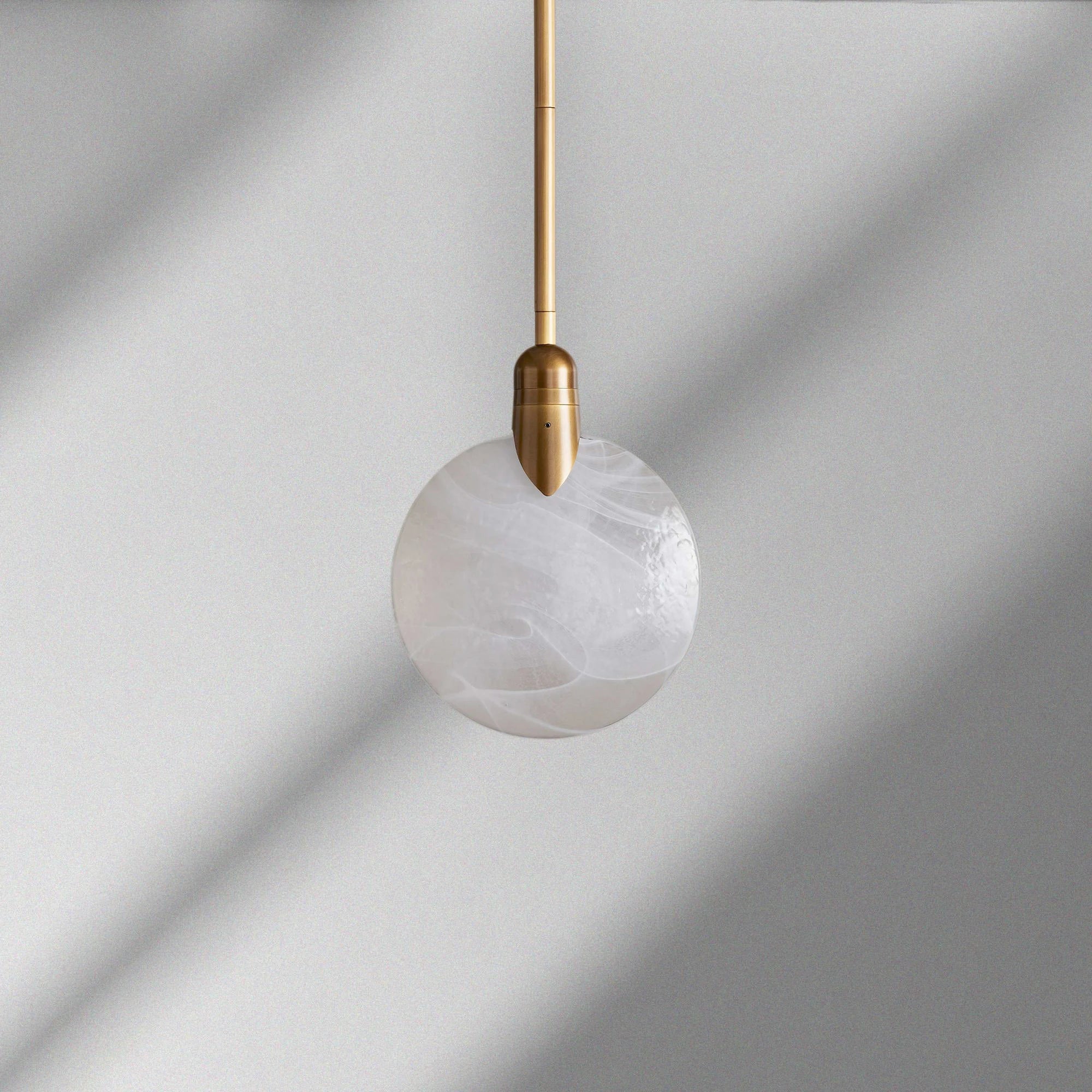 Lyla Single Pendant