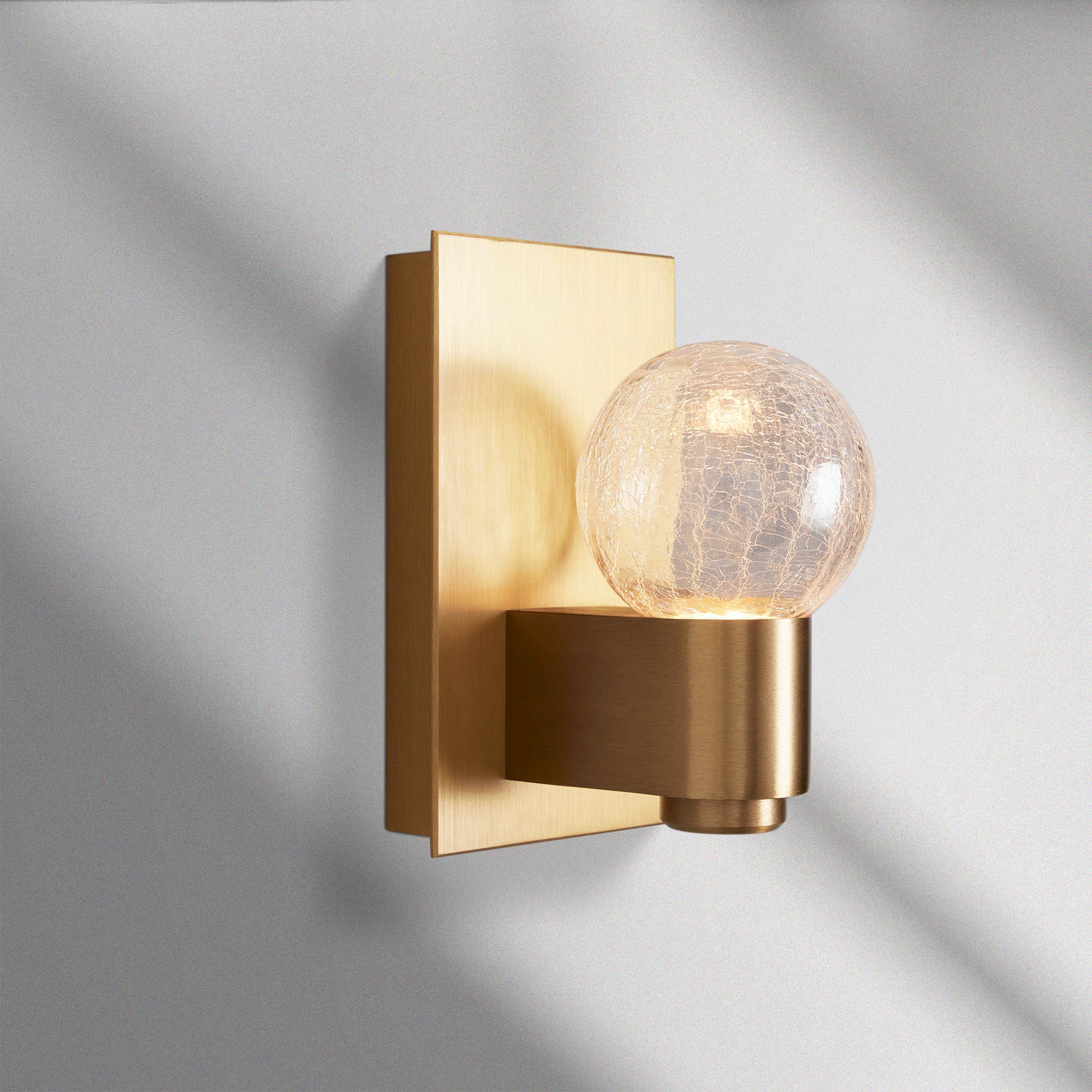 Casen Sconce