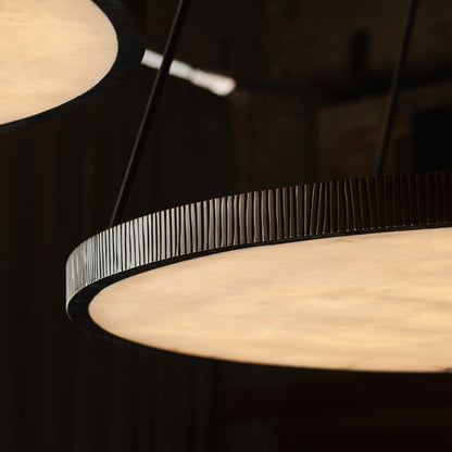 Roda Round Pendant